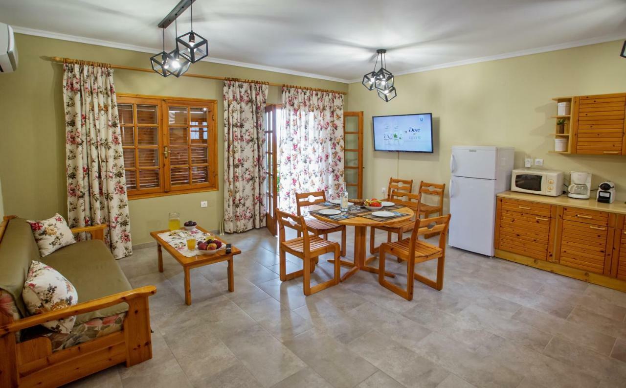 Gio Di Palio Villa ปาเลออน ซิฟลิคิออน ภายนอก รูปภาพ